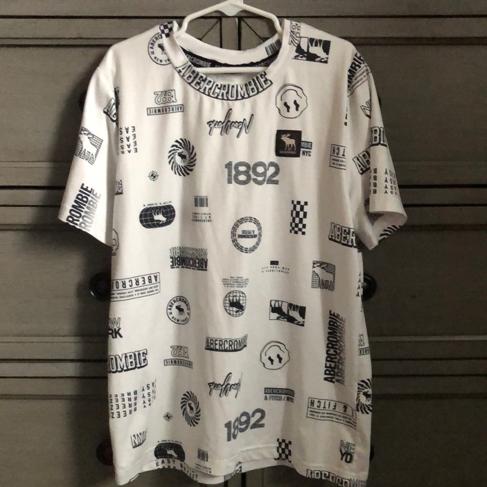 Abercrombie Kids t-shirt